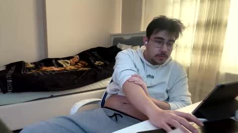 Snapshot of teowoody chatting on March 2026 01:05:01 PM Teo online show from March 2026 01:05:01 PM