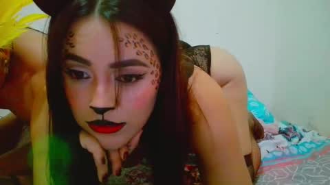 Snapshot of teoyes_ chatting on November 2025 12:23:01 AM teoyes_ online show from November 2025 12:23:01 AM