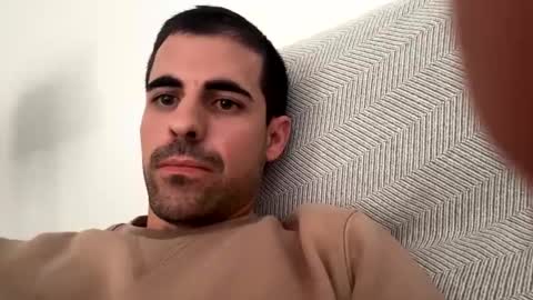 Luis online show from April 2026 02:32:01 PM