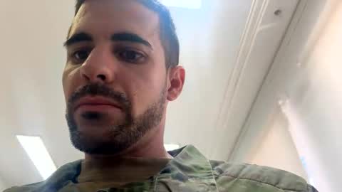 Luis online show from May 2026 03:51:01 PM