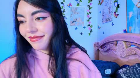 Snapshot of teresa_moon chatting on October 2025 06:07:02 PM TERESA Give me a good rating if you enjoy my show online show from October 2025 06:07:02 PM