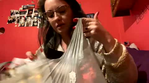 Teresa online show from December 2024 01:03:02 AM