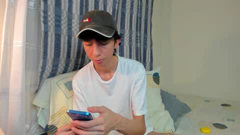 Snapshot of teroship_boy chatting on January 2025 05:20:02 AM Juanfe online show from January 2025 05:20:02 AM