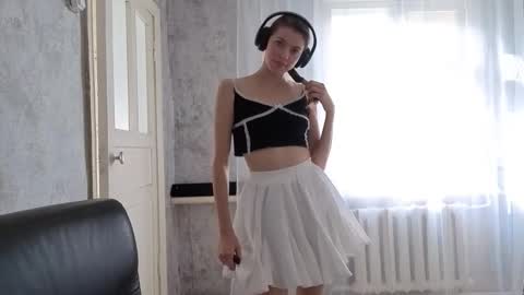 Snapshot of terranaufzinger chatting on October 2025 05:58:02 AM Anny Simpson online show from October 2025 05:58:02 AM