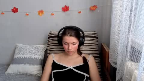 Snapshot of terranaufzinger chatting on October 2025 04:35:02 AM Anny Simpson online show from October 2025 04:35:02 AM