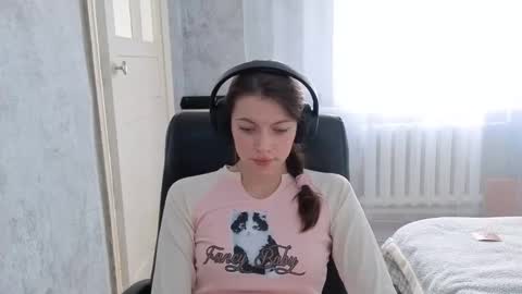 Snapshot of terranaufzinger chatting on October 2025 04:26:01 AM Anny Simpson online show from October 2025 04:26:01 AM