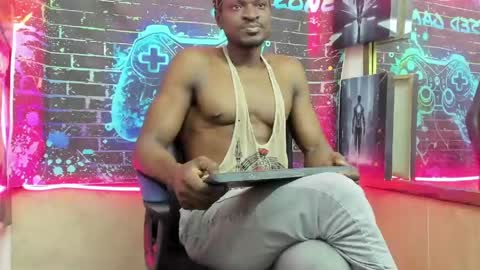 terranze_z online show from May 2026 12:10:01 PM