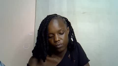 terriam online show from November 2025 05:45:02 PM