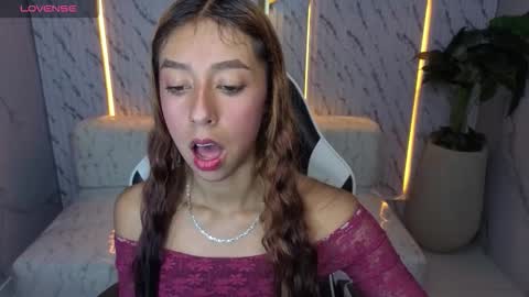 Snapshot of terry_tx chatting on October 2025 12:39:01 PM Online 800 to 1400 online show from October 2025 12:39:01 PM