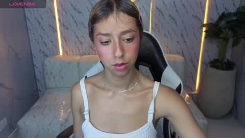 Snapshot of terry_tx chatting on October 2025 01:12:02 PM Online 800 to 1400 online show from October 2025 01:12:02 PM