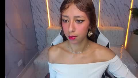 Snapshot of terry_tx chatting on November 2025 01:13:01 PM Online 800 to 1400 online show from November 2025 01:13:01 PM