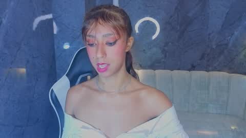 Snapshot of terry_tx chatting on November 2025 01:44:02 PM Online 800 to 1400 online show from November 2025 01:44:02 PM