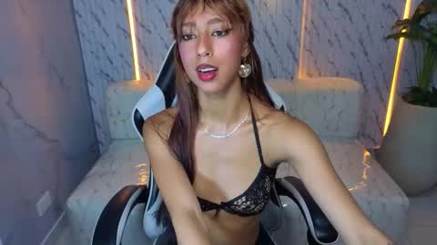 Snapshot of terry_tx chatting on November 2025 02:50:01 PM Online 800 to 1400 online show from November 2025 02:50:01 PM