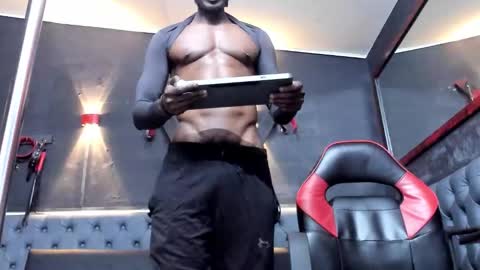 terry_zyzz online show from February 2026 09:29:02 PM