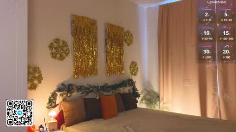 Tessa online show from December 2024 05:11:02 AM