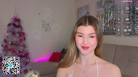 Tessa online show from January 2025 05:20:02 AM