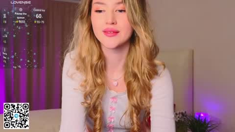 Tessa online show from February 2025 02:22:02 AM