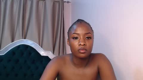 Snapshot of tess_tacy chatting on February 2025 04:42:02 PM Tacy online show from February 2025 04:42:02 PM