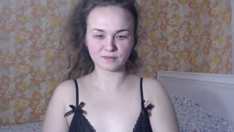 Snapshot of tessa__wayne chatting on January 2025 04:54:02 PM Tessa online show from January 2025 04:54:02 PM