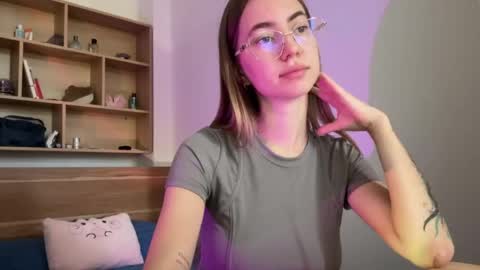 tessa_calmness online show from April 2026 02:35:01 AM