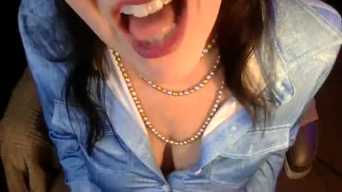 tessa_foxxx online show from February 2026 08:18:01 PM