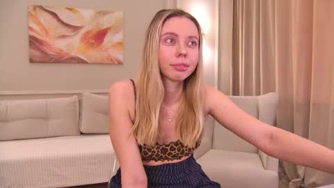 tessaadorablee online show from March 2026 02:22:02 PM