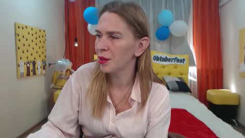 Snapshot of tessadaybreak chatting on September 2025 07:12:02 AM tessadaybreak online show from September 2025 07:12:02 AM