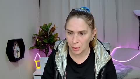 tessadaybreak online show from May 2026 11:50:01 AM