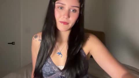 tessadovee online show from September 2025 11:52:02 PM