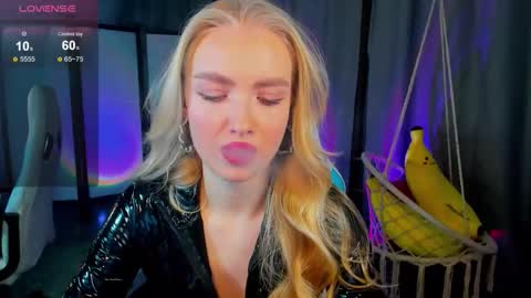 Snapshot of tessahamilton chatting on February 2026 08:41:01 AM TessaHamilton online show from February 2026 08:41:01 AM