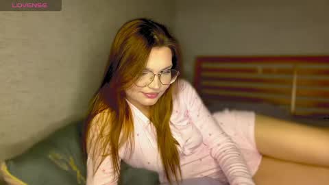 Tessa online show from May 2026 06:25:01 PM