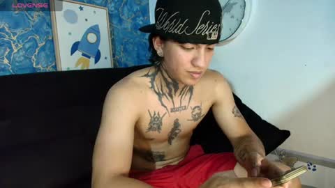 Snapshot of tessarion_black chatting on July 2026 05:15:01 AM Tessarion online show from July 2026 05:15:01 AM