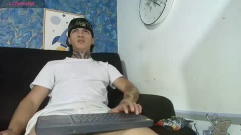 Snapshot of tessarion_black chatting on July 2026 03:57:02 AM Tessarion online show from July 2026 03:57:02 AM