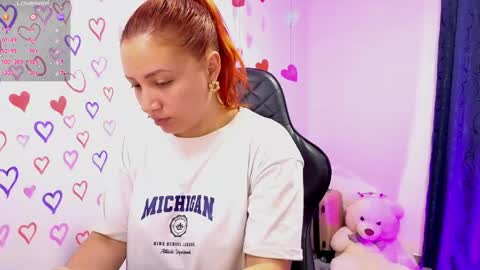 Tessy online show from April 2026 03:47:01 PM