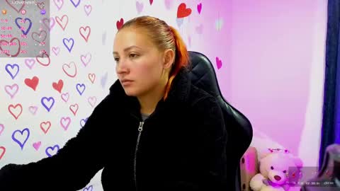 Tessy online show from April 2026 04:35:02 PM