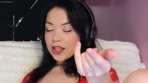 Tessa online show from February 2026 11:06:01 PM