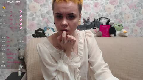 Tessy online show from May 2026 04:03:01 PM