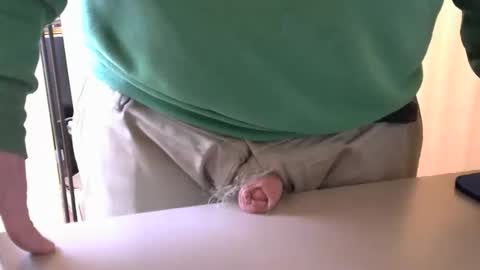 Test the Chat online show from November 2025 06:39:01 PM