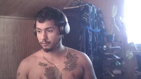 Snapshot of testotease chatting on January 2025 06:23:01 PM Milo online show from January 2025 06:23:01 PM