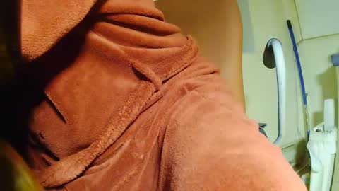 Snapshot of tetuo2 chatting on March 2025 07:51:02 AM tetuo2 online show from March 2025 07:51:02 AM