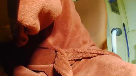 Snapshot of tetuo2 chatting on March 2025 07:25:02 AM tetuo2 online show from March 2025 07:25:02 AM