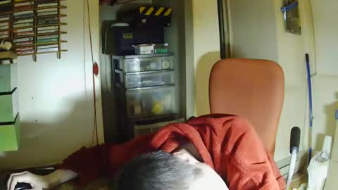 Snapshot of tetuo2 chatting on March 2025 04:49:01 AM tetuo2 online show from March 2025 04:49:01 AM