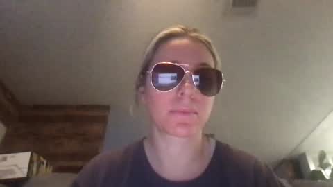 Snapshot of texas_blonde chatting on September 2025 12:34:01 AM Daphne Summers online show from September 2025 12:34:01 AM