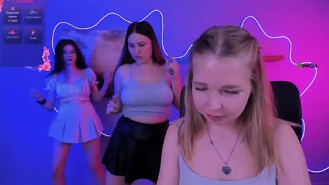 teya_starling online show from April 2026 07:42:02 PM