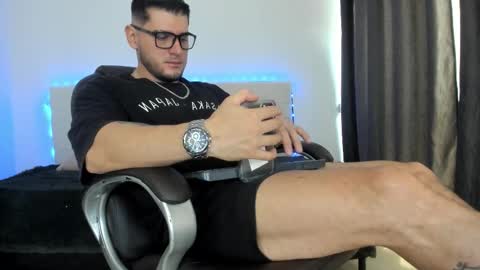 teylor creed online show from December 2025 07:54:02 PM