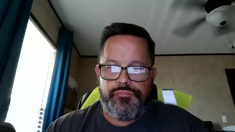 Snapshot of tgchkn86 chatting on September 2025 08:31:01 PM tgchkn86 online show from September 2025 08:31:01 PM
