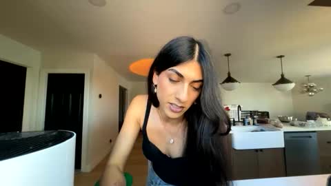 babygirlmami online show from May 2026 11:21:01 PM