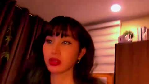 th3r3sa online show from March 2025 02:08:02 PM