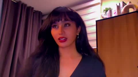 th3r3sa online show from March 2025 03:56:01 PM