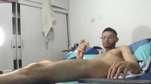 INSTAGRAM   Th1rss online show from February 2026 05:05:02 PM